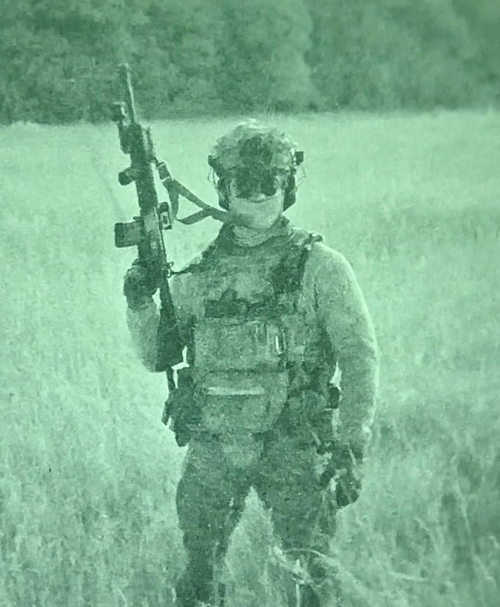 FULL KIT COMBO Crusader 2.0 V4 Armor COMBO PACKAGE LIGHTWEIGHT LEVEL IV (2) 10x12 Front/Back Plates, Mission Plate Carrier Bag - Zero One Outpost