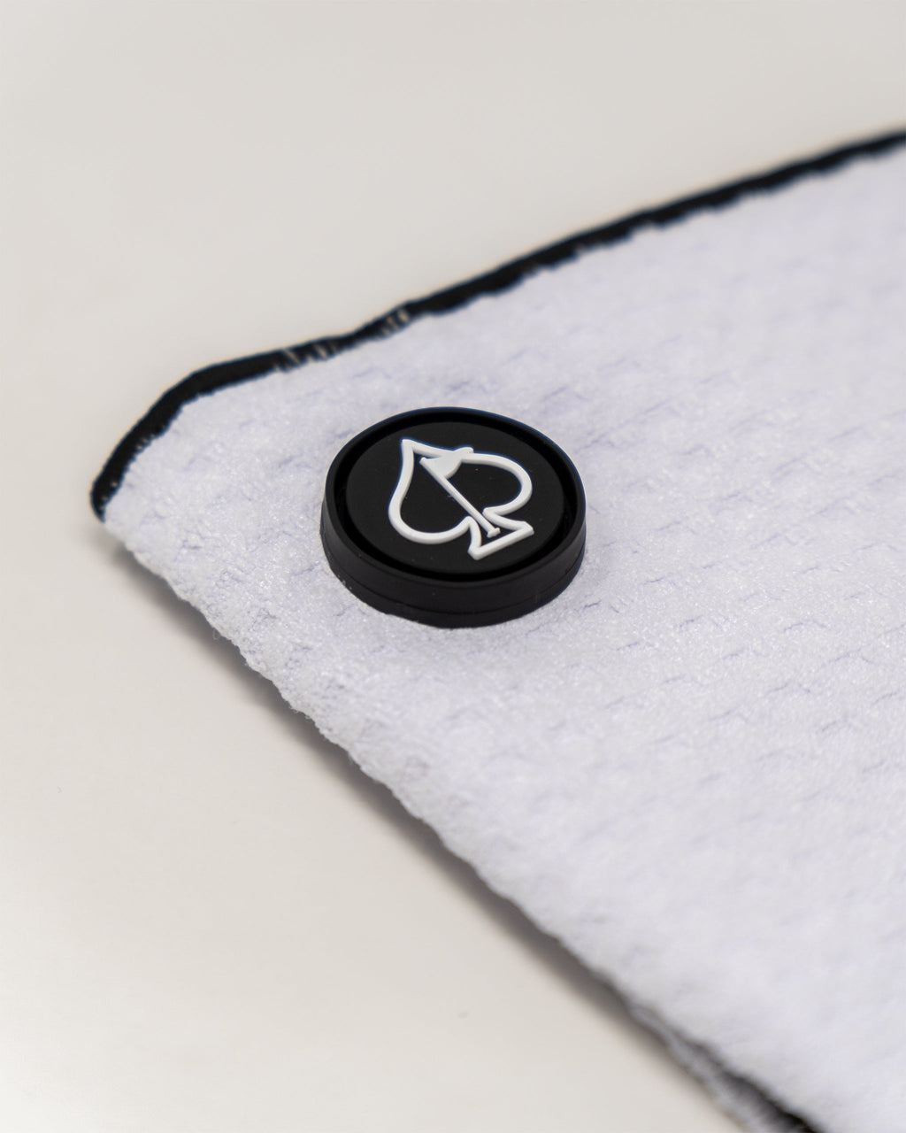 Magnetic Towel - White - Zero One Outpost