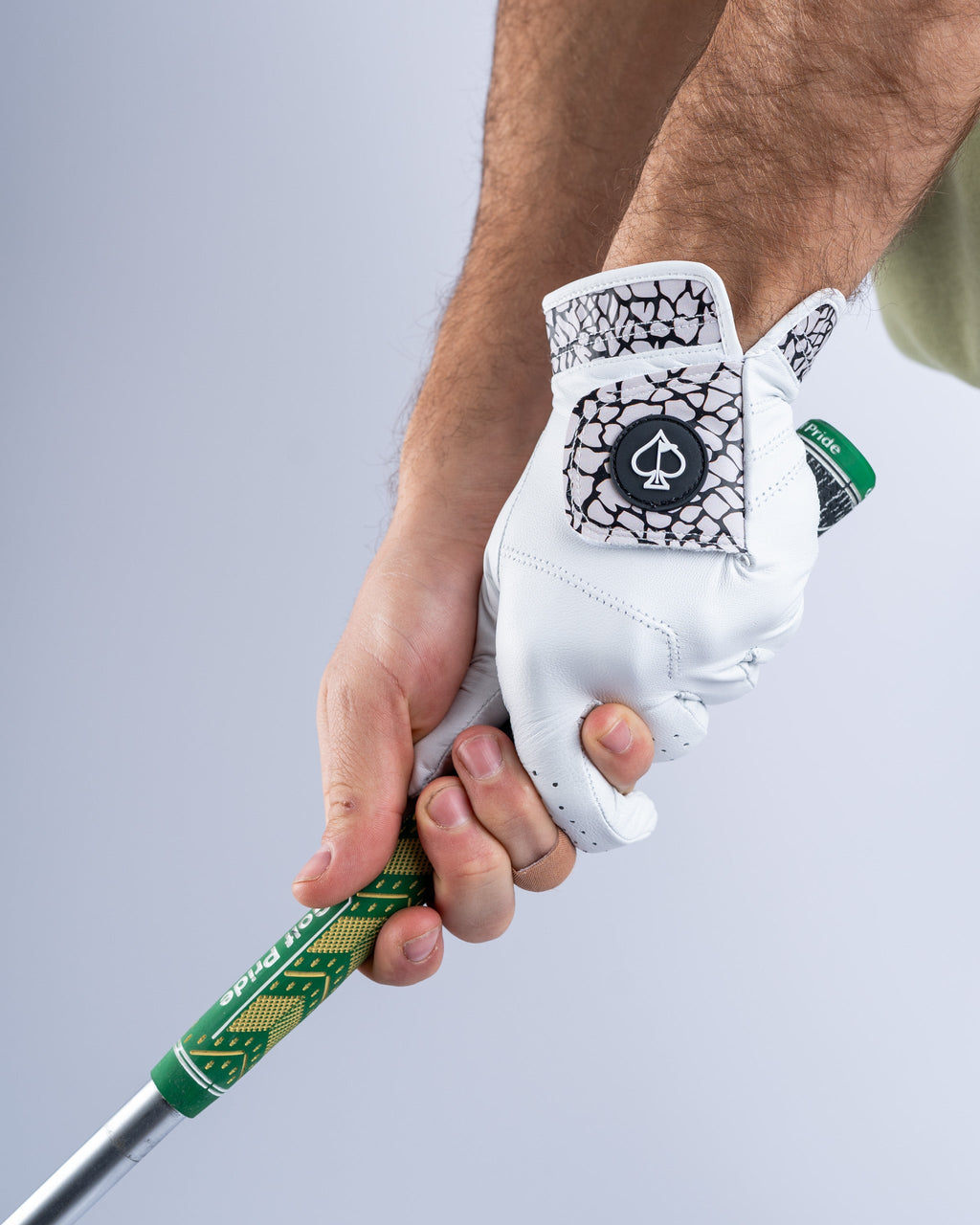 Premium Tour Glove - Elephant Print - Zero One Outpost