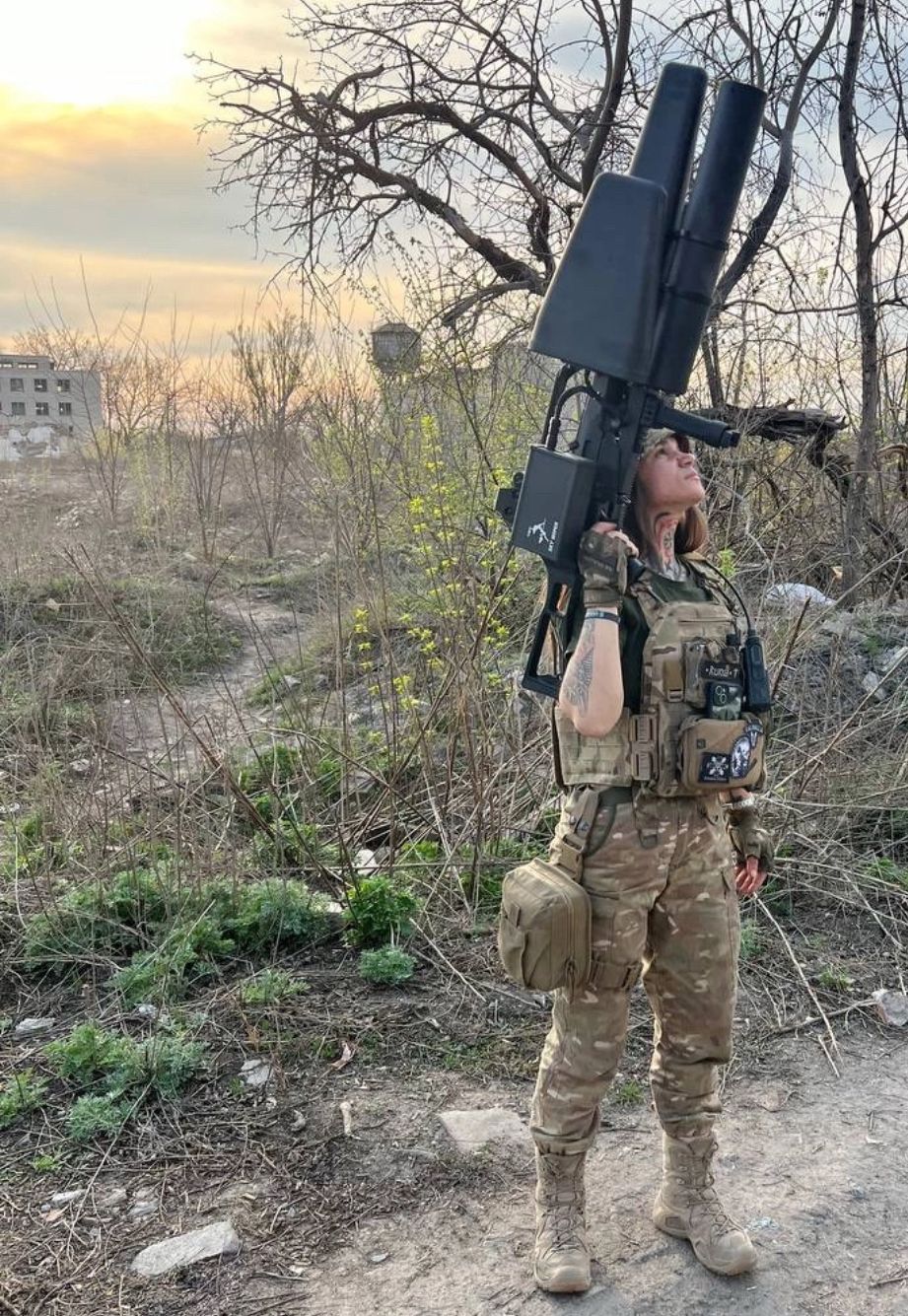 FULL KIT COMBO Crusader 2.0 V4 Armor COMBO PACKAGE LIGHTWEIGHT LEVEL IV (2) 10x12 Front/Back Plates, Mission Plate Carrier Bag - Zero One Outpost
