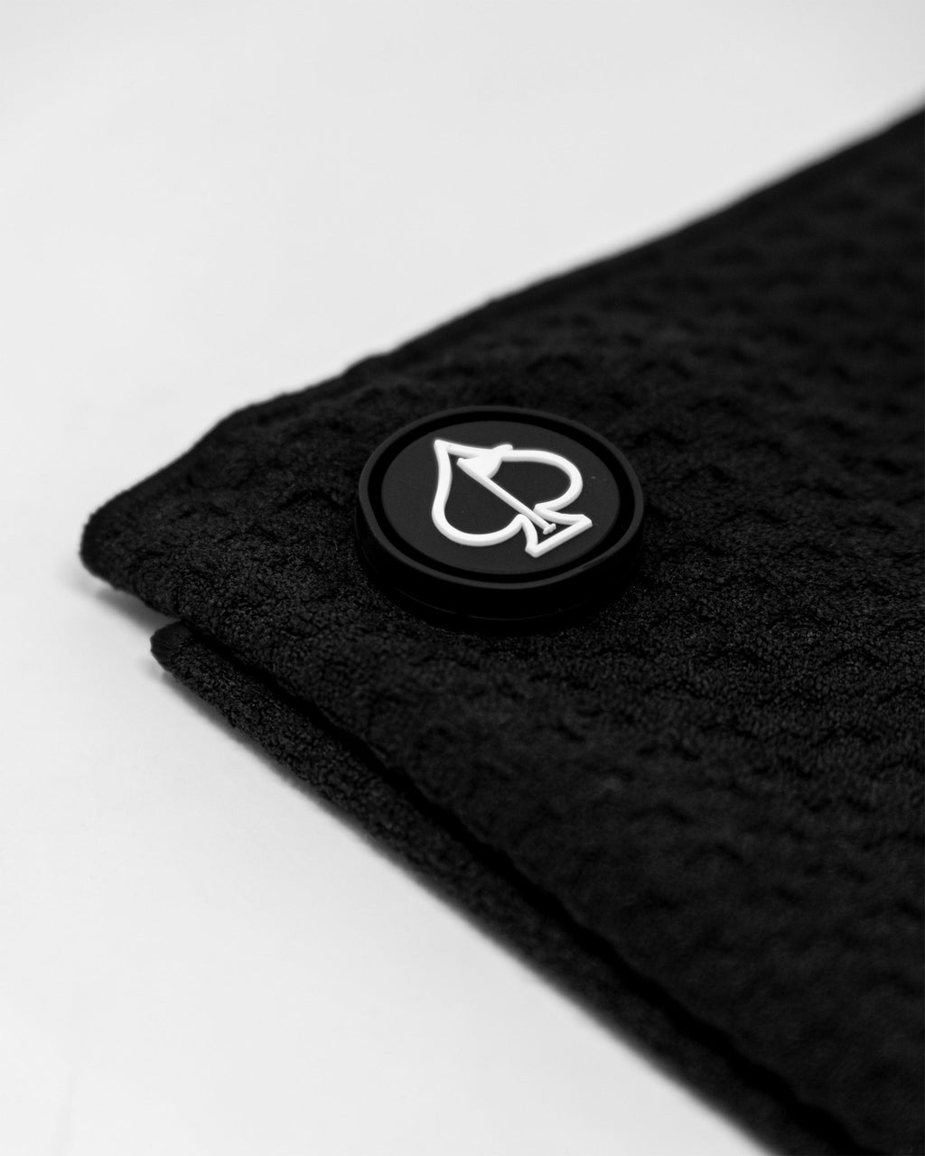 Magnetic Towel - Black - Zero One Outpost