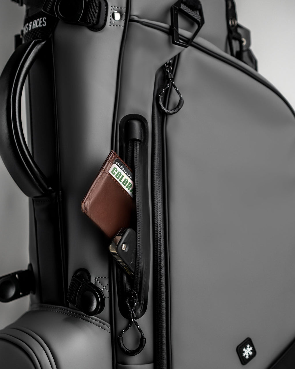 Player Preferred™ Golf Bag - Flat Ash - Zero One Outpost