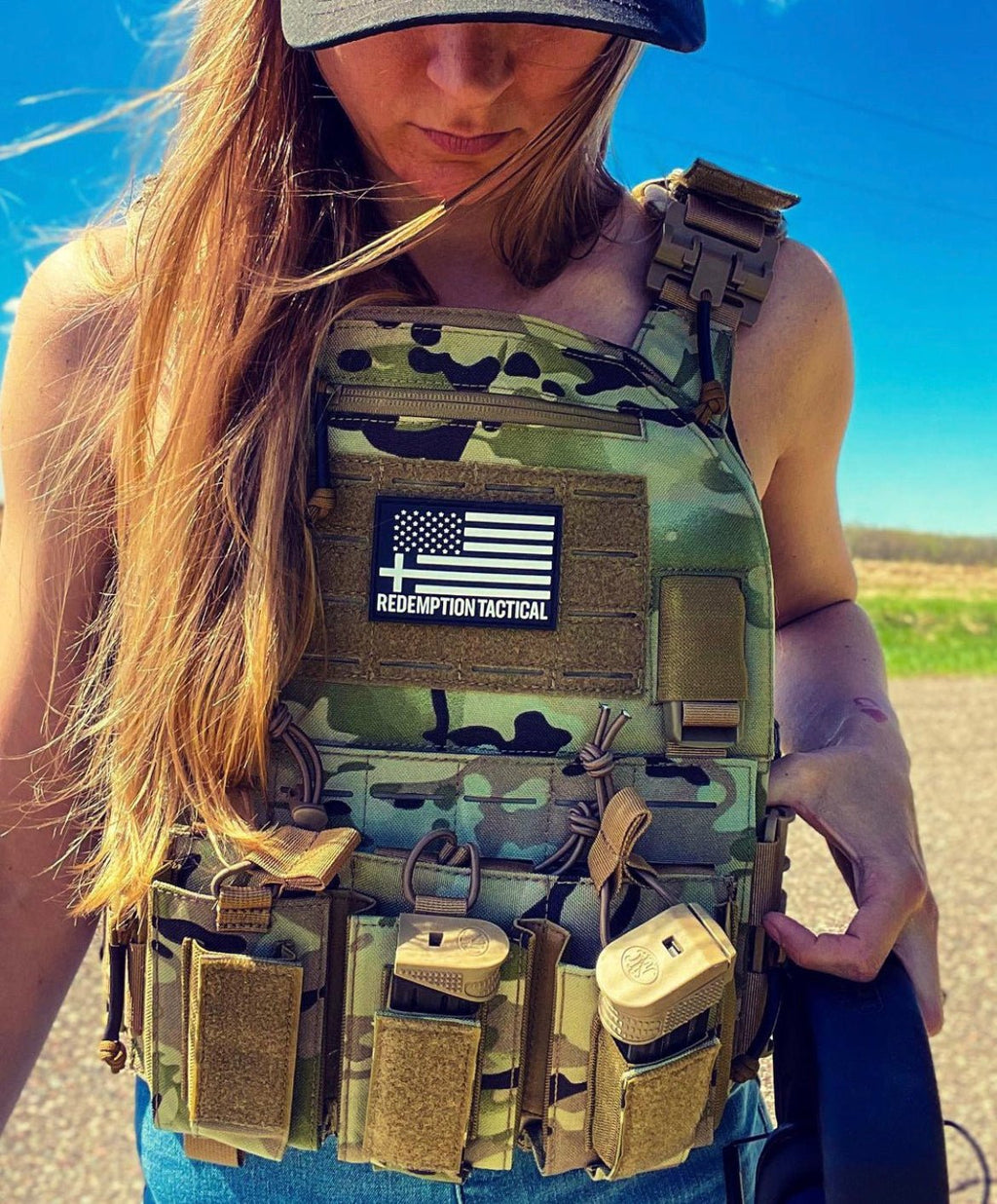 Redemption Tactical Crusader 2.0® l St. Michael FULL ARMOR KIT COMBO PACKAGE with Crusader 2.0 +IFAK Medical Kit + LEVEL IV (2) 10x12 Front/Back Plates (2) 6x6 Side Plates (Level IV Ceramic) - Zero One Outpost