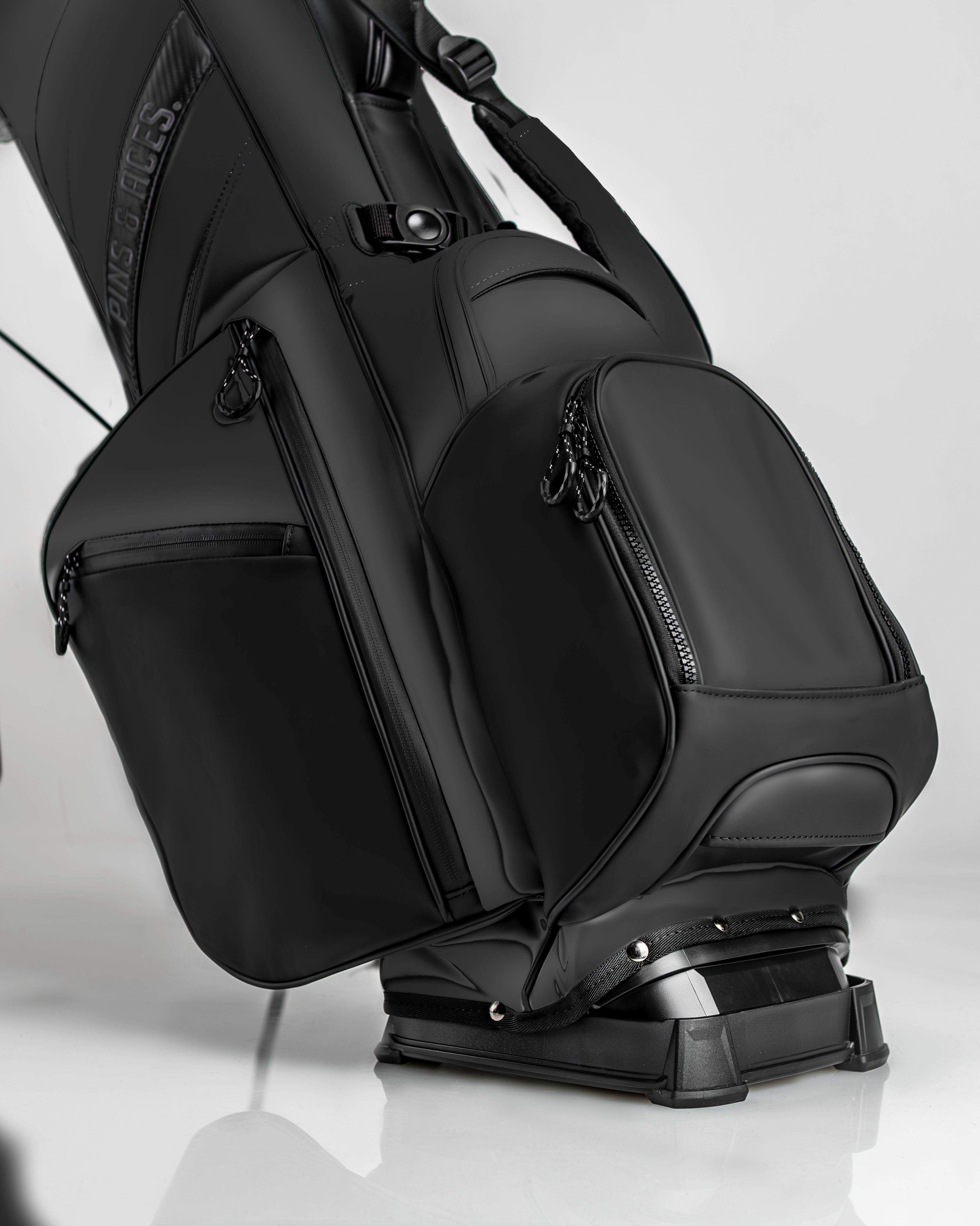 Player Preferred™ Golf Bag - Obsidian - Zero One Outpost