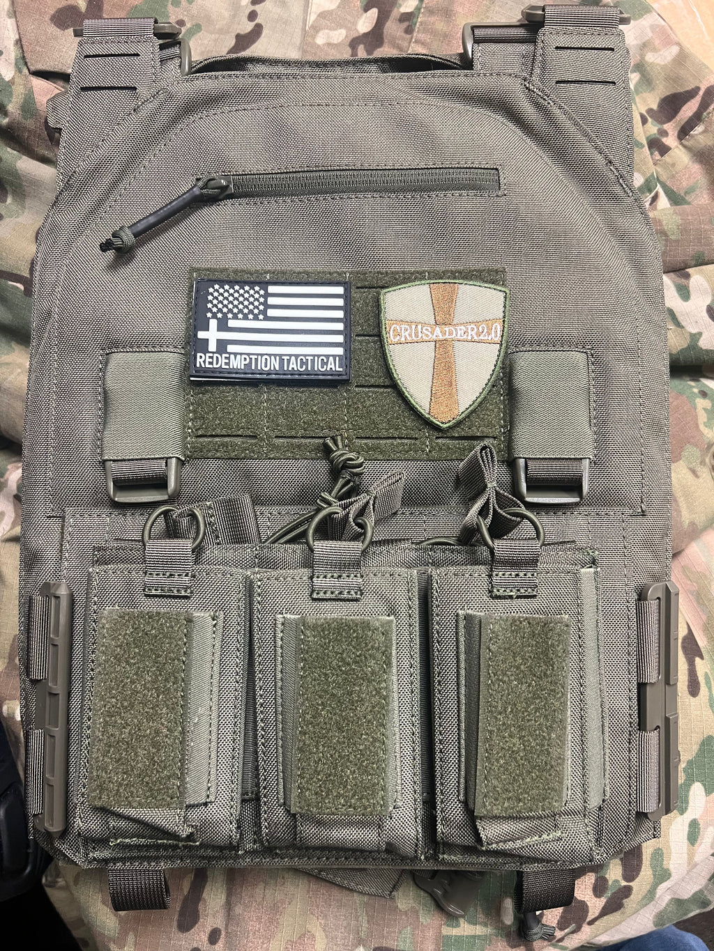 Redemption Tactical® "CRUSADER 2.0 XL” V4 Plate Carrier Vest with Side Cummerbund - Zero One Outpost